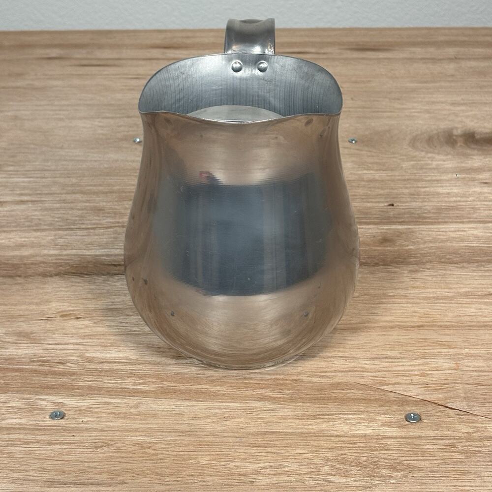 Vintage Vollrath Aluminum Water Pitcher with Ice Guard 68174 Discontinued 2.5QT - Picture 3 of 8